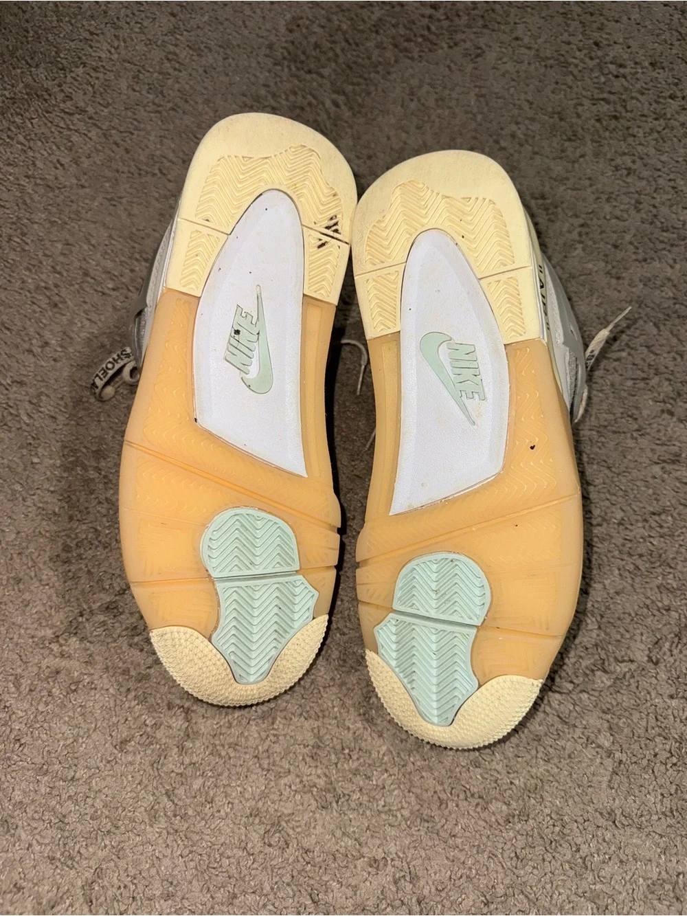 Jordan Men's Sneakers in Cream and Tan